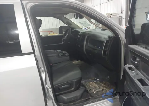 2015 Ram 1500 Tradesman z USA, uszkodzony, nr VIN 1C6RR6FT1FS722678